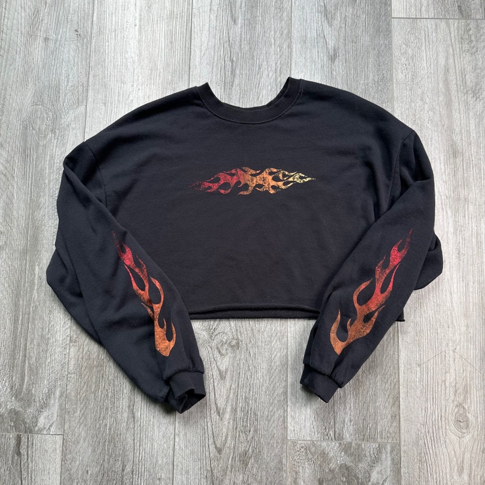 Womens Garage Black Cropped Crewneck Sweatshirt Flame Graphic Size P/S